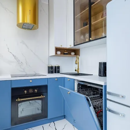 Starowislna Elegant With Air Conditioning Kazimierz Cracow By Renters Prestige * كراكوفيا