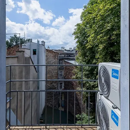 Starowislna Elegant With Air Conditioning Kazimierz Cracow By Renters Prestige * كراكوفيا