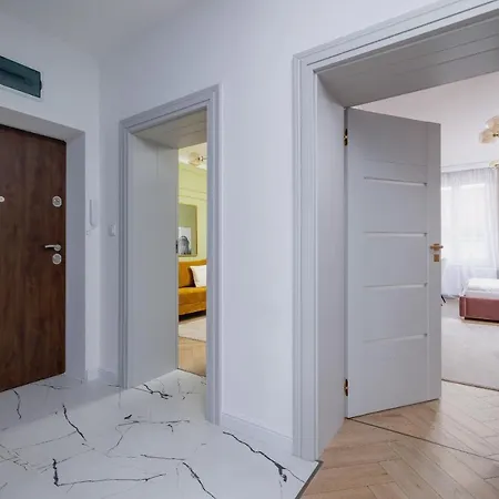 Starowislna Elegant With Air Conditioning Kazimierz Cracow By Renters Prestige * كراكوفيا